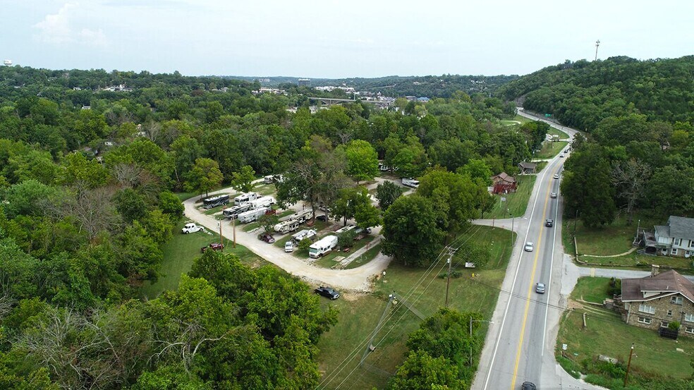 More Photos Of 1376 US-65 BUS, Hollister Trailer Camper Park For Sale