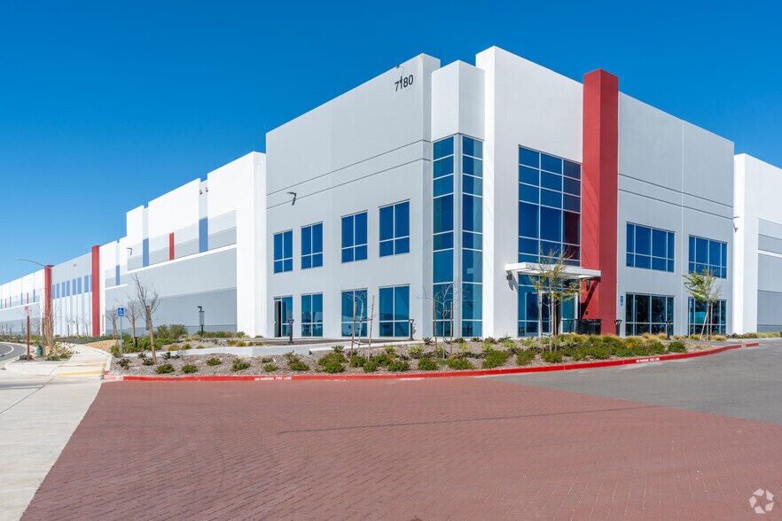 Primary Photo Of 7180 Badiee Dr, Sacramento Warehouse For Lease