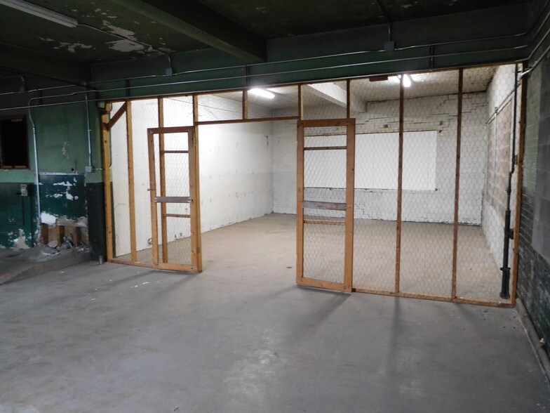 More Photos Of 1200 Morgantown Ave, Fairmont Warehouse For Sale