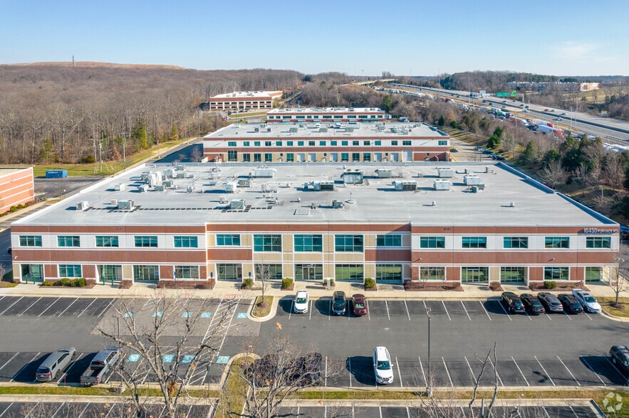 More Photos Of 10430 Furnace Rd, Lorton Flex For Lease