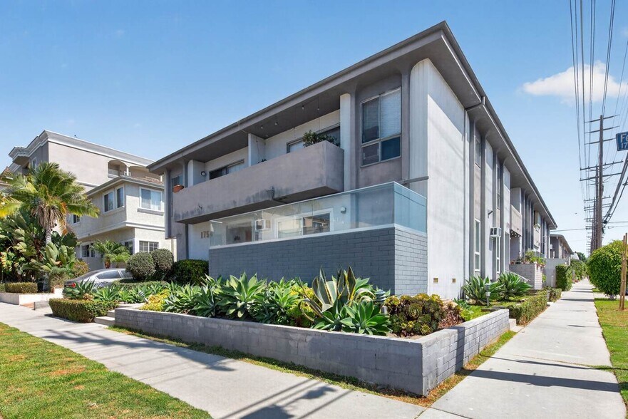 Primary Photo Of 1754 Federal Ave, Los Angeles Apartments For Sale