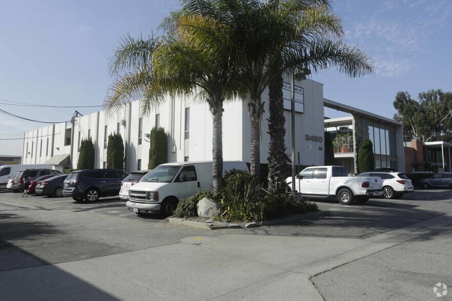 More Photos Of 3450 E Spring St, Long Beach Office For Lease