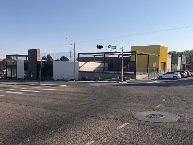 More Photos Of 2500 Yale Blvd SE, Albuquerque Storefront Retail Office For Lease