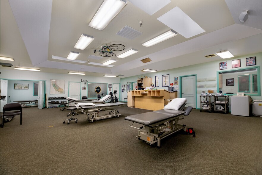 More Photos Of 104 Margaret Ln, Grass Valley Medical For Sale