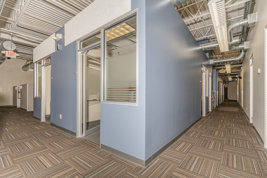 More Photos Of 5546 Fair Ln, Fairfax Office For Lease