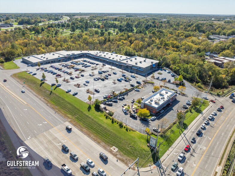 More Photos Of 9 Governors Sq, Shelbyville Unknown For Lease