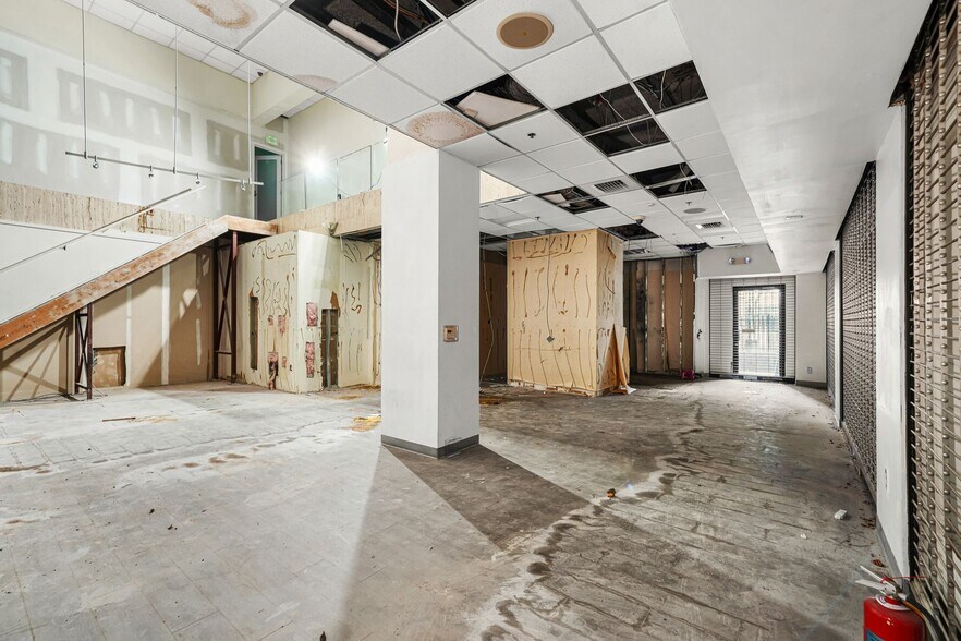 More Photos Of 20 Marietta St NW, Atlanta Apartments For Sale