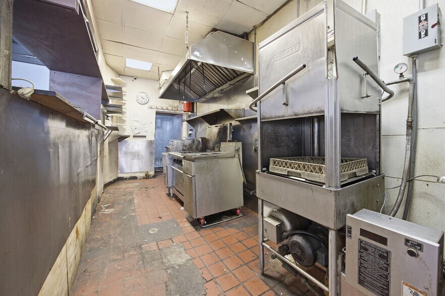 More Photos Of 513 Grand St, Brooklyn Storefront Retail Residential For Sale