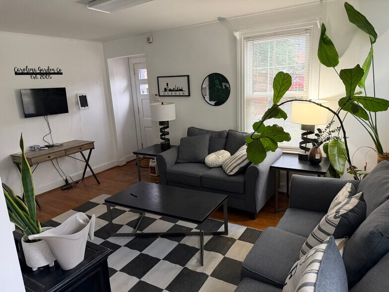 More Photos Of 2603 W Carver St, Durham Office For Lease