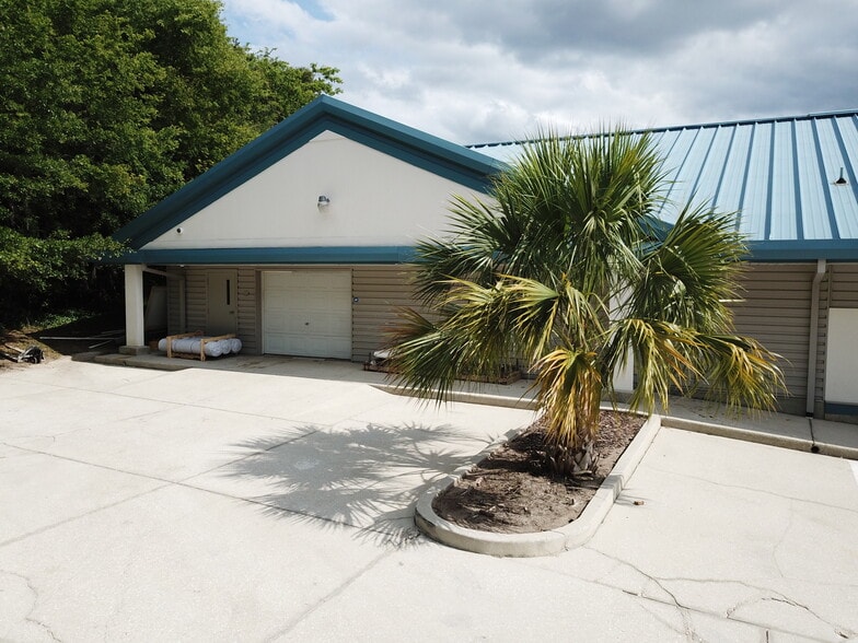 More Photos Of 3715 NW 97th Blvd, Gainesville Office For Sale