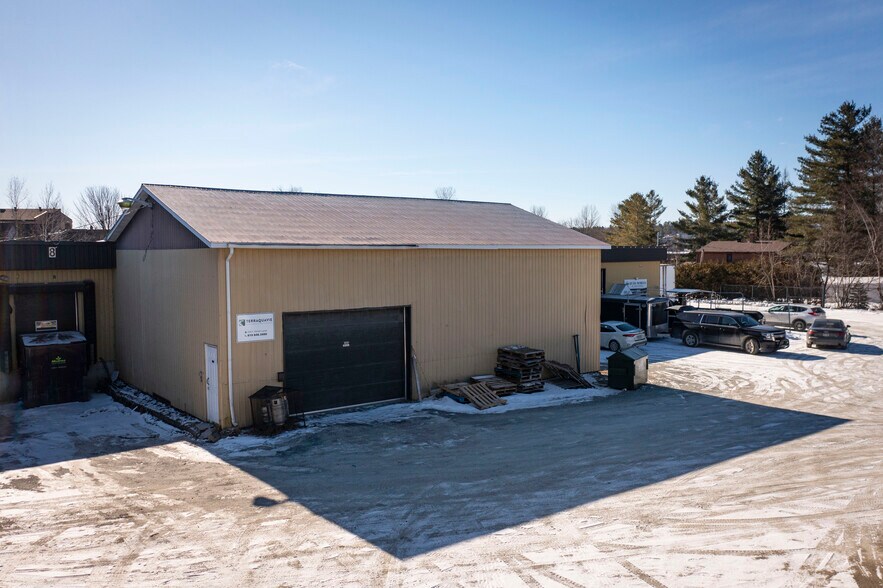 More Photos Of 200 Rue Michel-Lainé, Sherbrooke Industrial For Lease