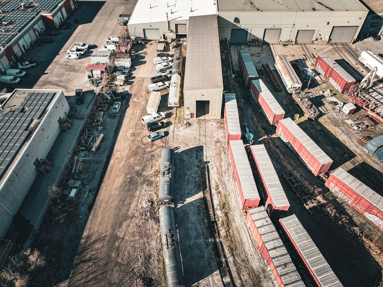 More Photos Of 204 Hillyard St, Hamilton Industrial For Lease