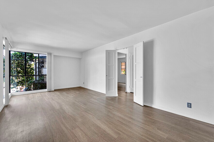 More Photos Of 2556-2664 1/2 W 5th St, Los Angeles Apartments For Sale