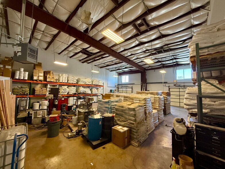 More Photos Of 190 N Cutler Dr, North Salt Lake Warehouse For Lease