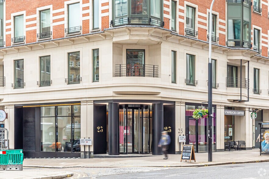 More Photos Of 25-27 Victoria St, London Office For Lease