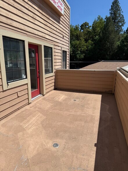 More Photos Of 1166 Broadway, Placerville Unknown For Lease