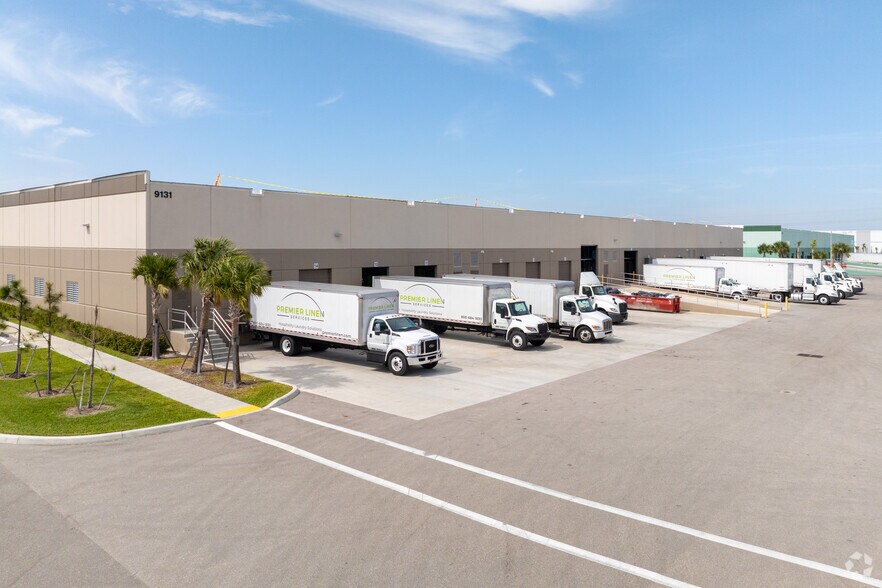 More Photos Of Oriole Rd, Fort Myers Unknown For Lease