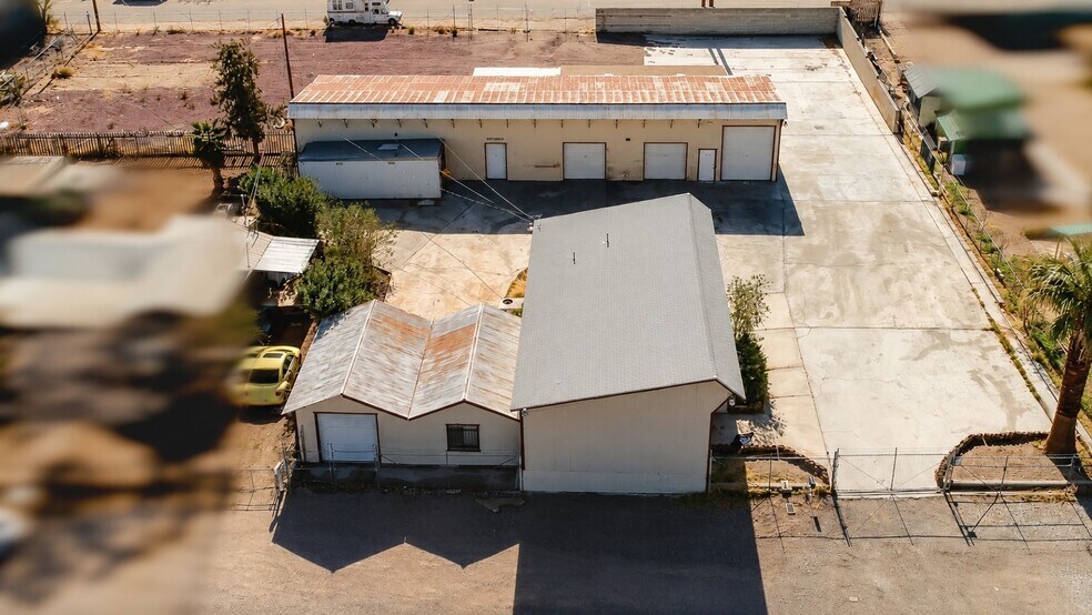 More Photos Of 35633 Highway 66, Daggett Warehouse For Sale