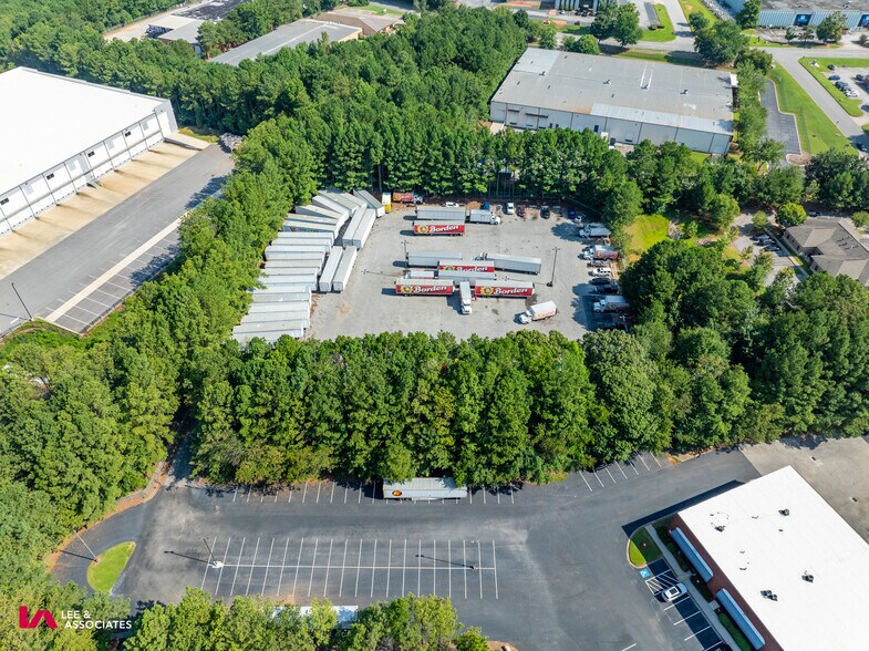More Photos Of 5200 Panola Industrial Blvd, Decatur Warehouse For Lease