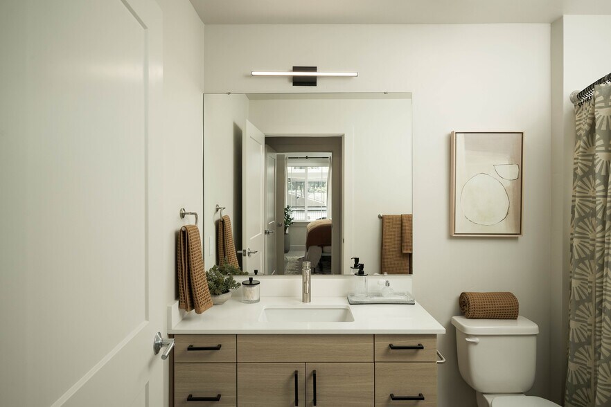More Photos Of 2552 E Gowen Rd, Boise Apartments For Sale