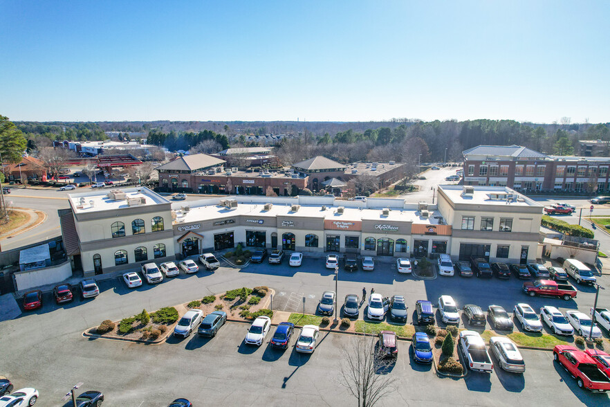 Primary Photo Of 19901 W Catawba Ave, Cornelius Medical For Lease