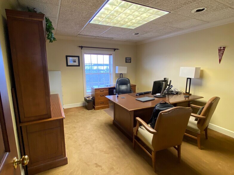 More Photos Of 2640 Monroeville Blvd, Monroeville Bank For Sale