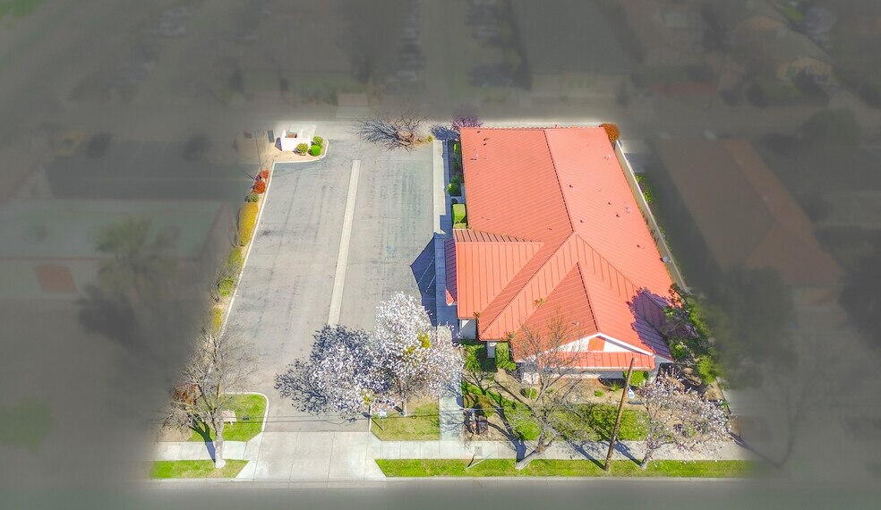 More Photos Of 222 I St, Los Banos Office For Lease