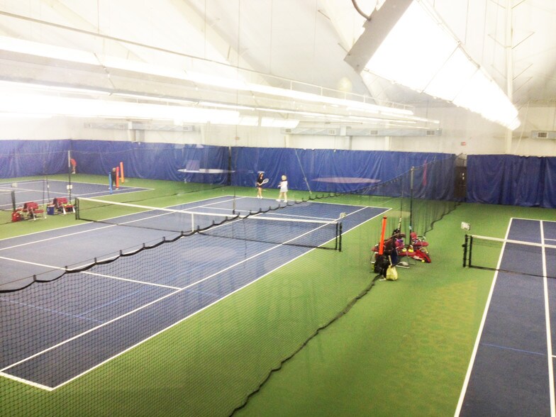 More Photos Of 451 California Rd, Quakertown Sports And Entertainment For Lease