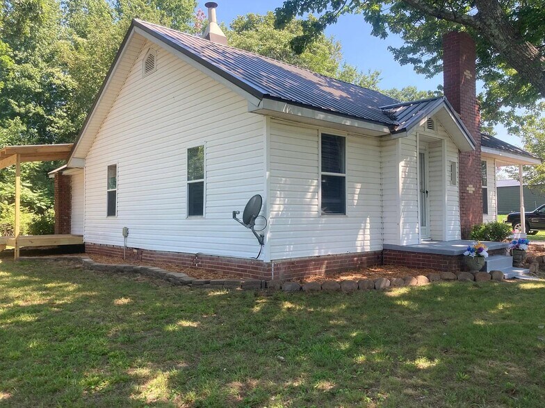 More Photos Of , Lexington Specialty For Sale