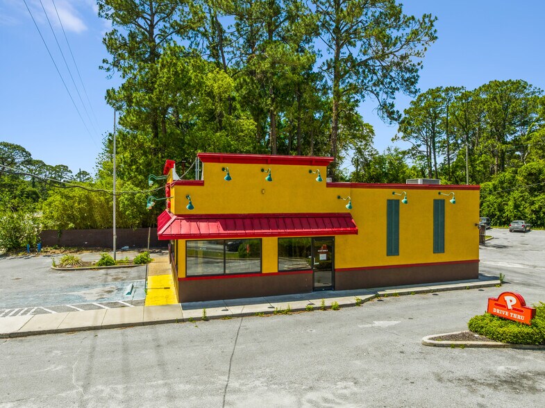 More Photos Of 3319 Altama Ave, Brunswick Fast Food For Sale