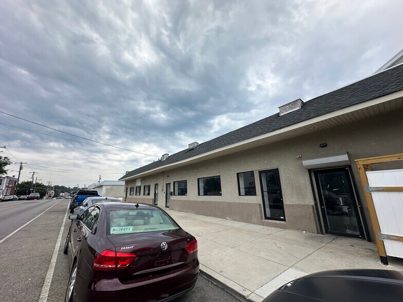 More Photos Of 6600 Limekiln Pike, Philadelphia Freestanding For Sale