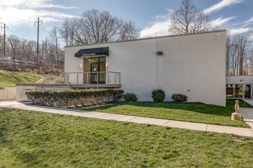 More Photos Of 35 Sproul Rd, Malvern Medical For Lease