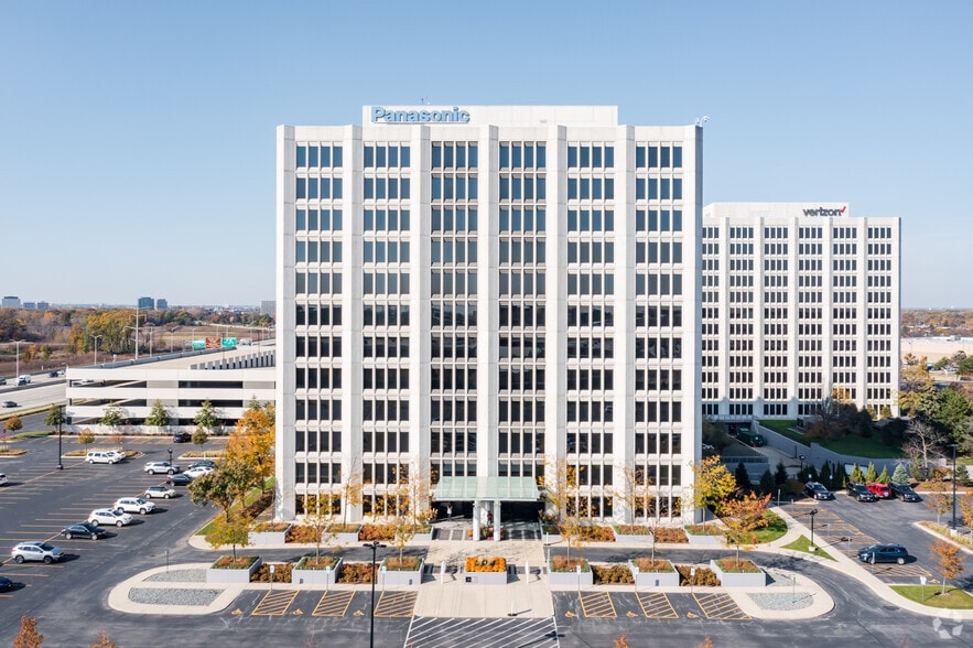 More Photos Of 1701 Golf Rd, Rolling Meadows Coworking Space