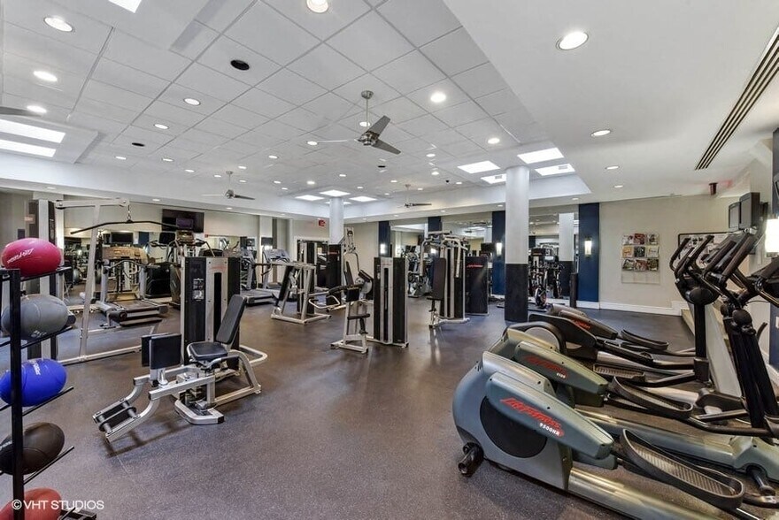 More Photos Of 4601 Connecticut Ave NW, Washington Apartments For Lease