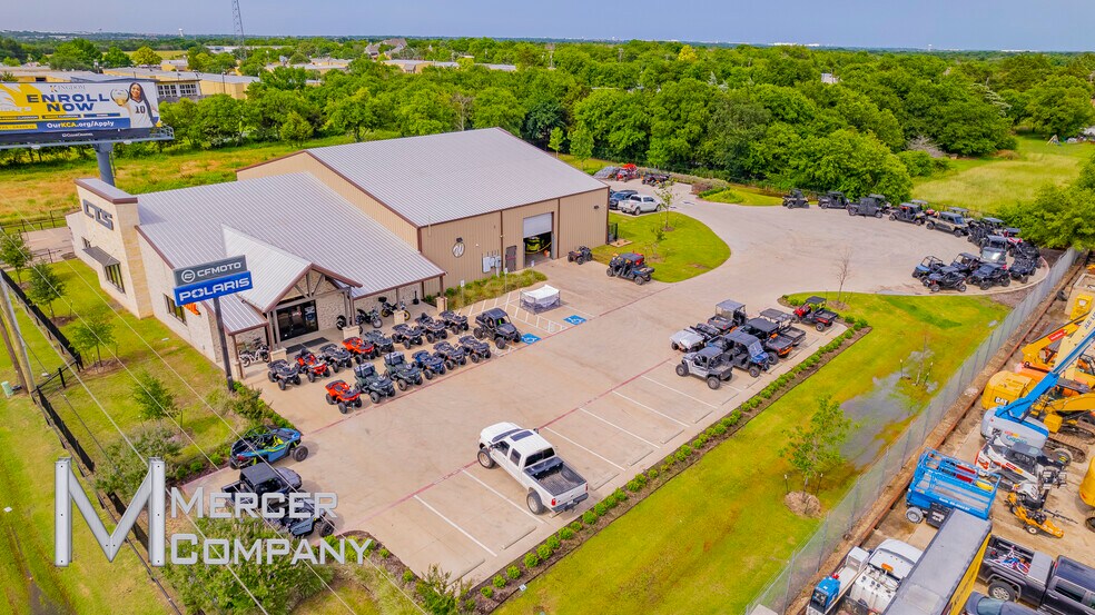 Primary Photo Of 1620 S Interstate 35 E, Lancaster Showroom For Sale