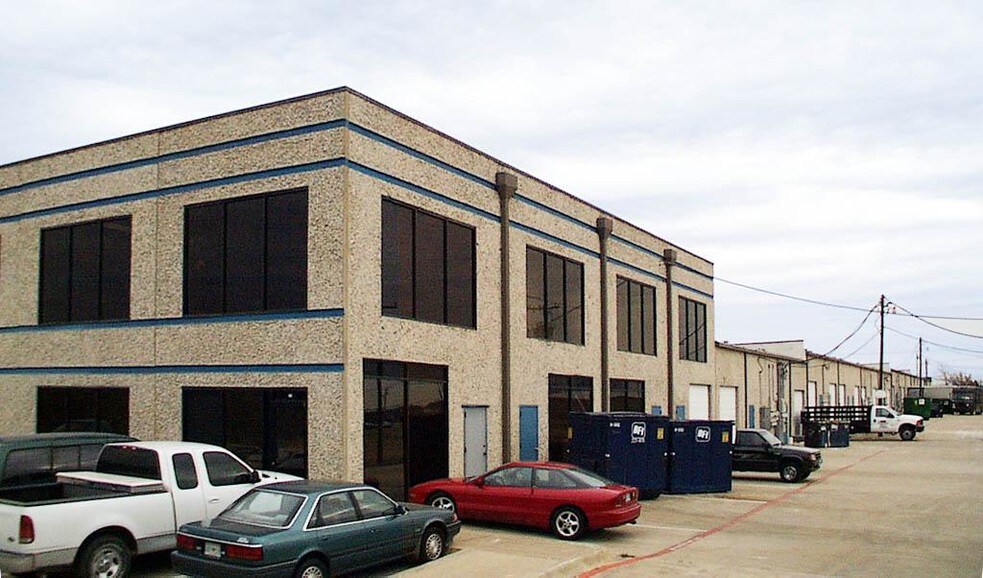 More Photos Of 2611 Belt Line Rd N, Sunnyvale Flex For Lease