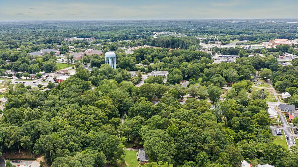 More Photos Of 195 N Jeff Davis Dr, Fayetteville Office Residential For Sale