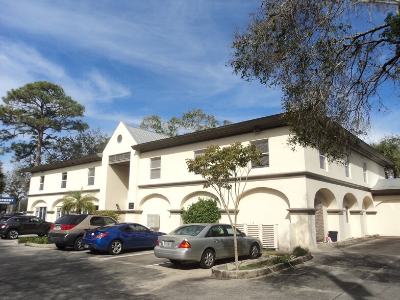 More Photos Of 3975 20th St, Vero Beach Medical For Lease