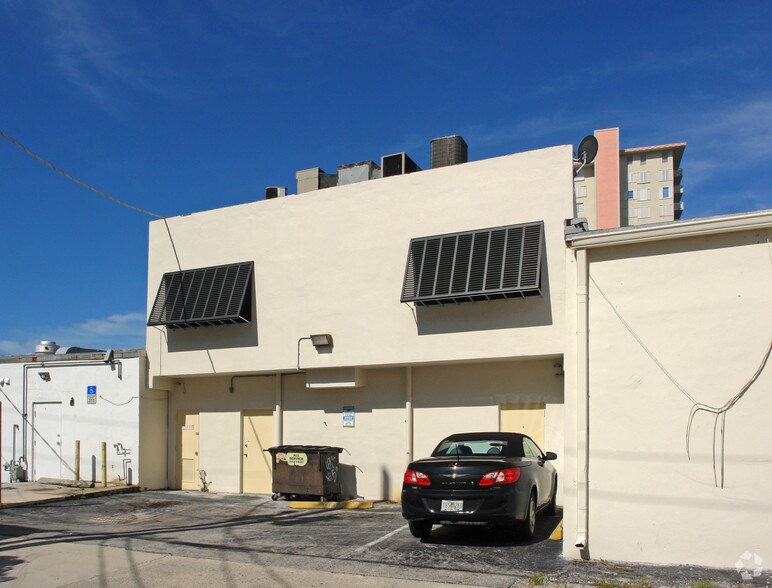 More Photos Of 3418 N Ocean Blvd, Fort Lauderdale Storefront Retail Office For Lease