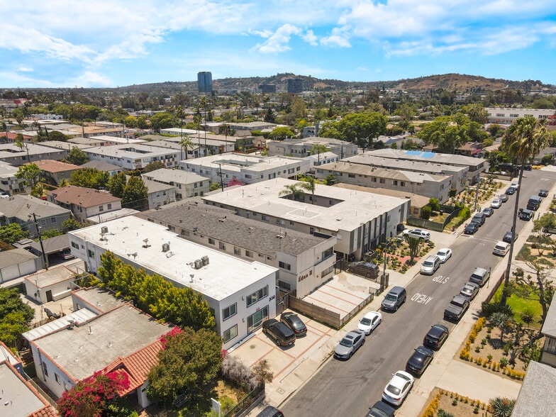 More Photos Of 2016 S Bedford St, Los Angeles Apartments For Sale
