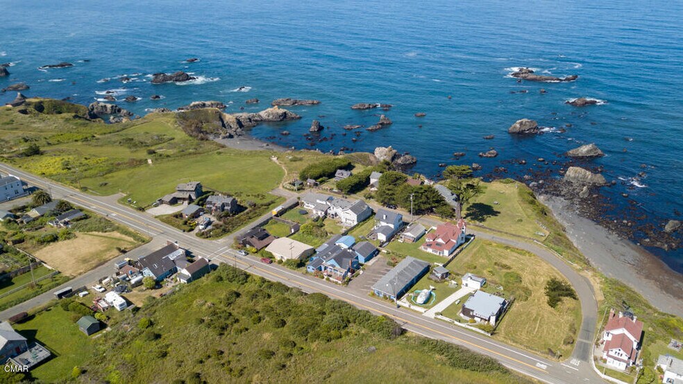 More Photos Of 37040 N Highway 1, Westport Hotel For Sale