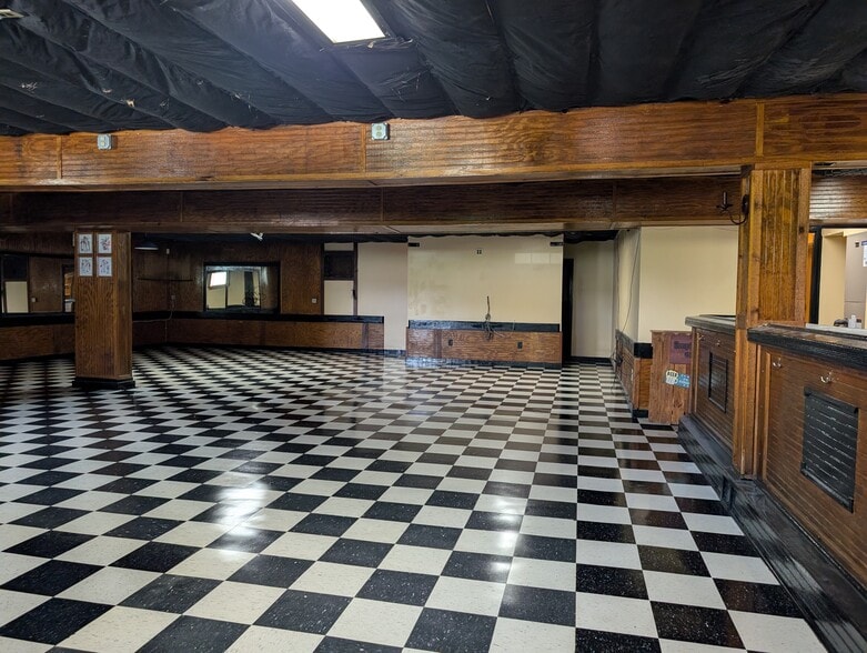 More Photos Of 367 Freedom Way, Jacksonville General Retail For Sale