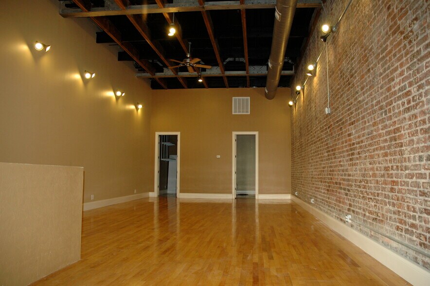 More Photos Of 217 Broad St, Kingsport Storefront Retail Office For Sale