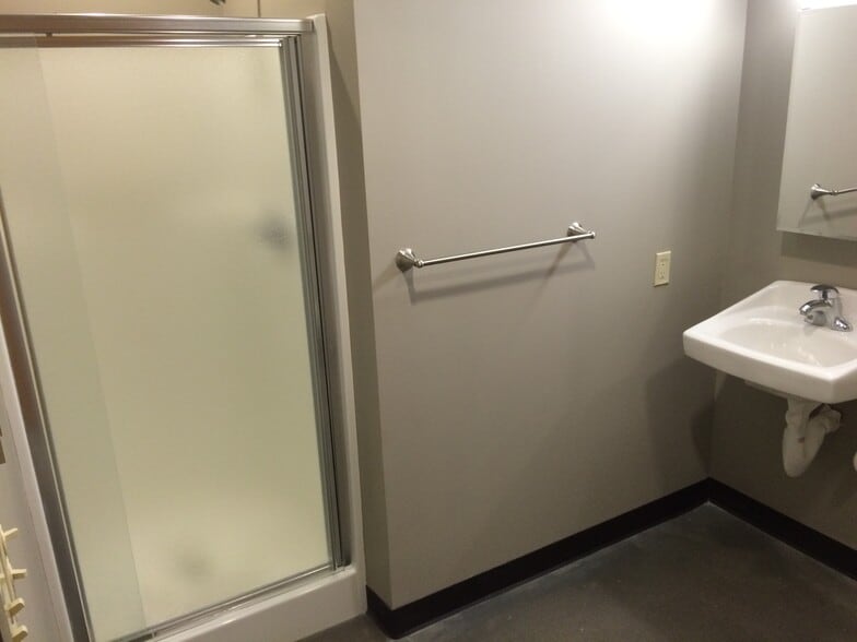 More Photos Of 537 S Victor Ave, Tulsa Office For Lease