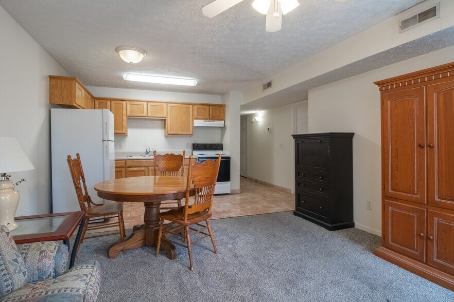 More Photos Of 1238 Sloan St, Murfreesboro Apartments For Sale