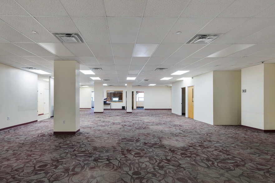 More Photos Of 99 S 3rd St, Brooklyn Apartments For Lease