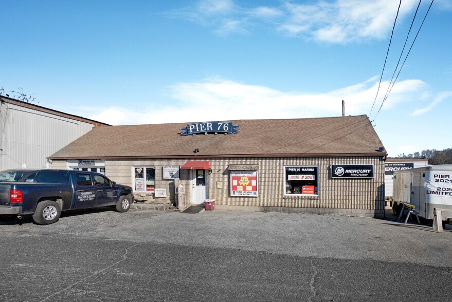 More Photos Of 54 Old Boston Post Rd, Westbrook Marina For Sale