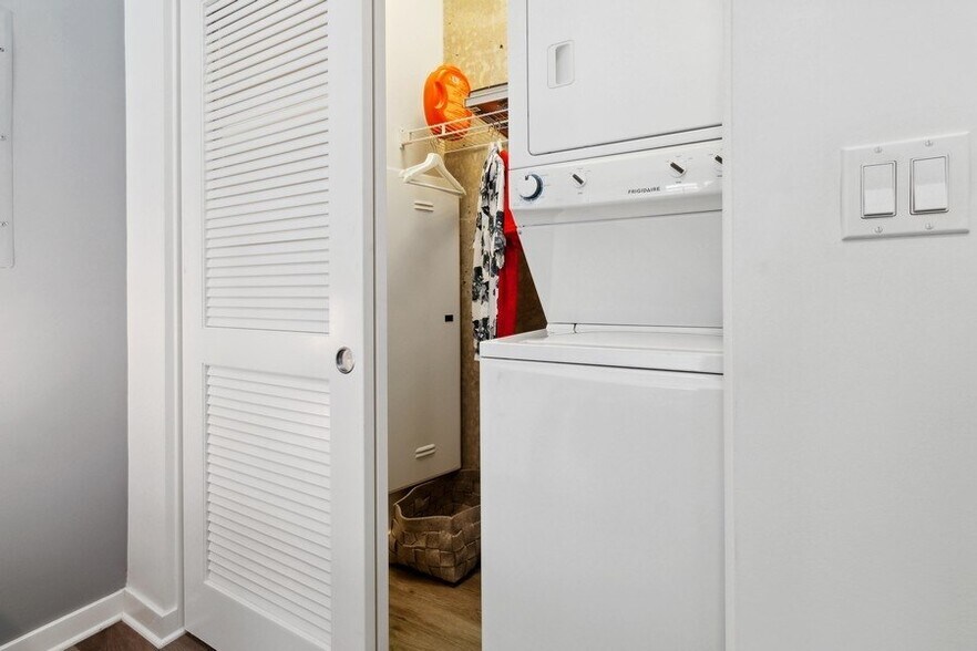 More Photos Of 250 North City Dr, San Marcos Apartments For Lease