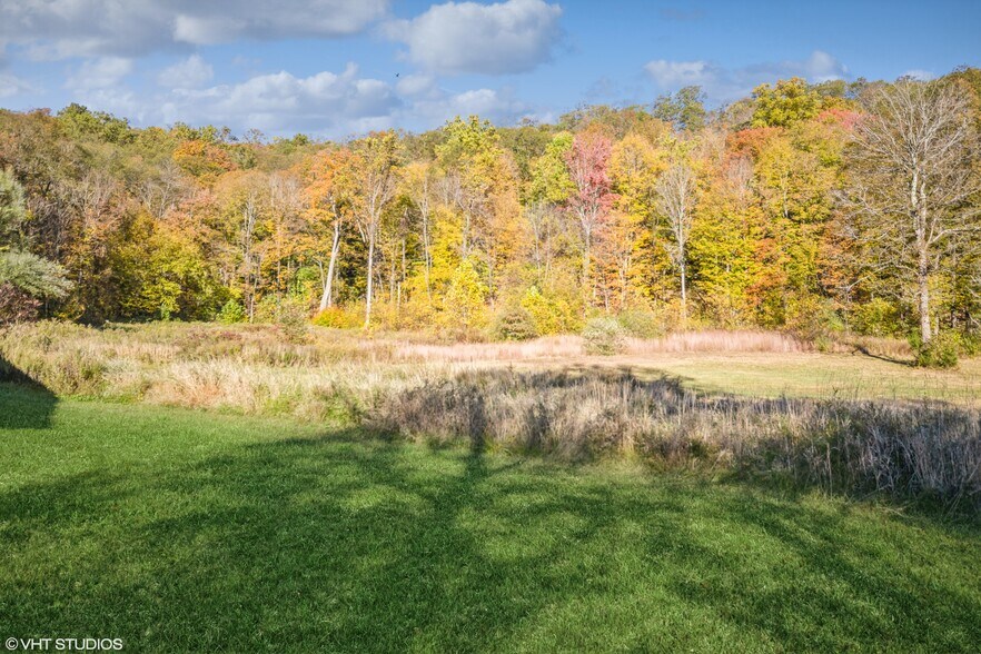 More Photos Of 3 Horsemens Trl, Cold Spring General Retail For Sale