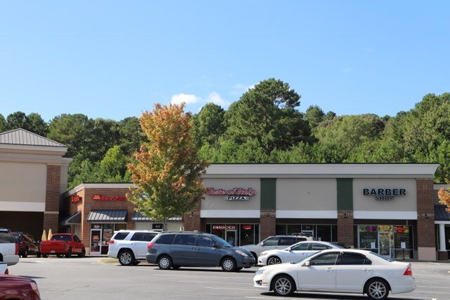 More Photos Of 6230-6242 Old Highway 5, Woodstock Unknown For Lease